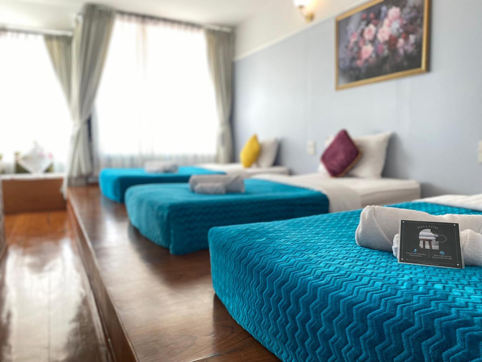 La Riva Boutique Hotel Kamphaeng Phet Dış mekan fotoğraf