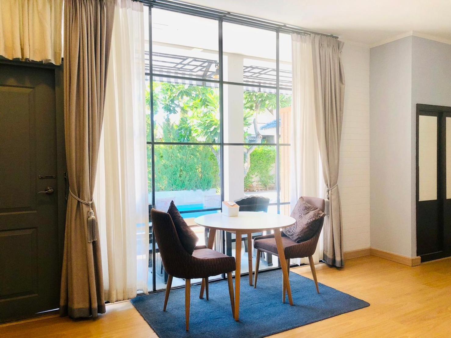 La Riva Boutique Hotel Kamphaeng Phet Dış mekan fotoğraf